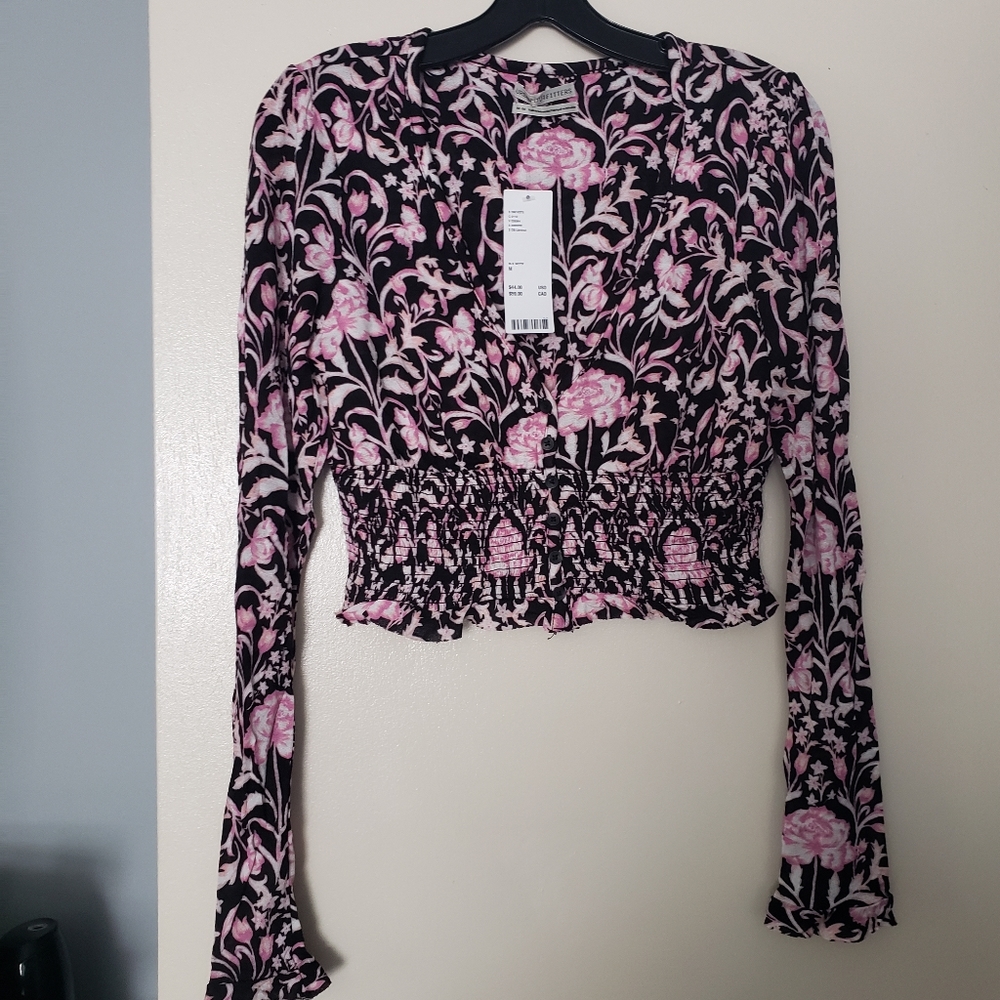 Long sleeve crop shirt